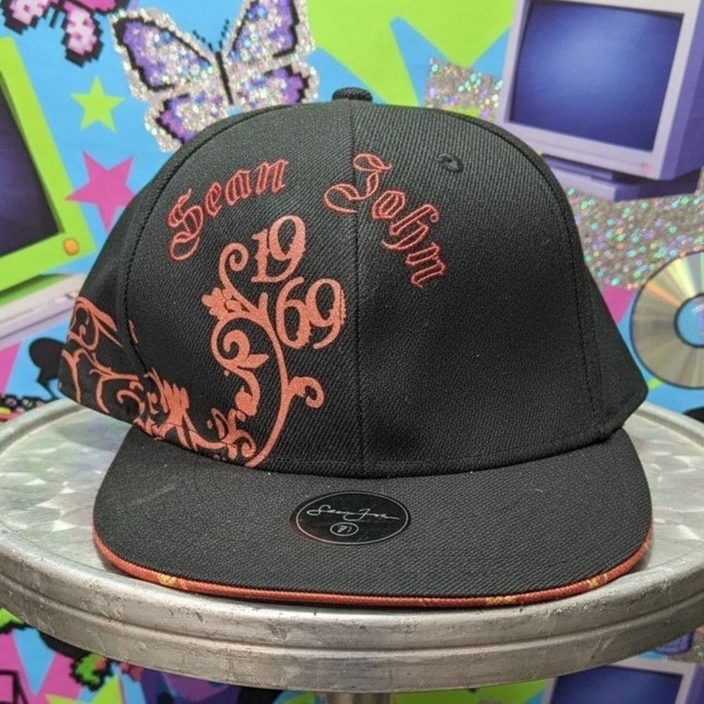 Sean John 1969 Fitted Hat Black Orange Embroidered Graphic Cap Size 7 1/2 NEW